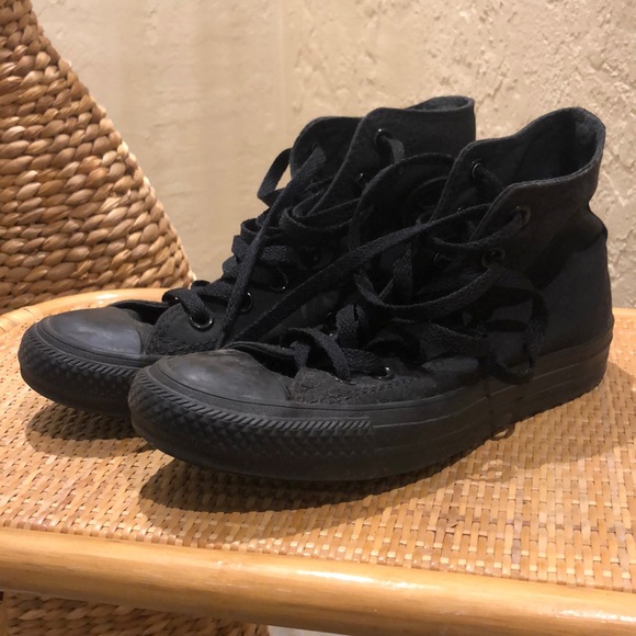 all black converse size 6